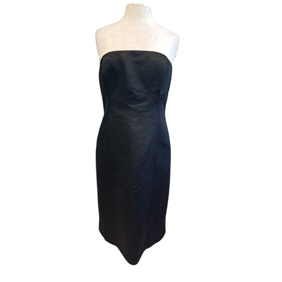 Strapless Black Cocktail Dress With Subtle Ruching & Back Zipper Closure - Picture 3 of 10